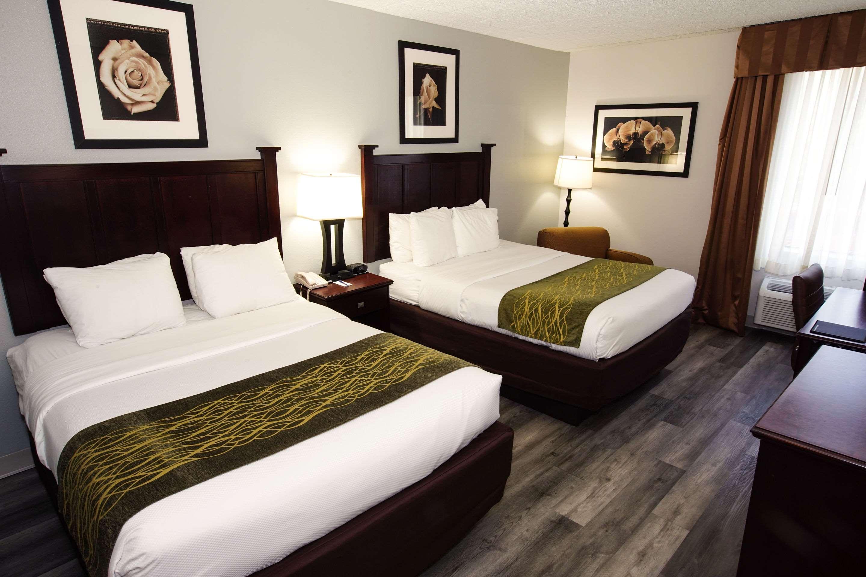Best Western Paramus Hotel & Suites Bagian luar foto