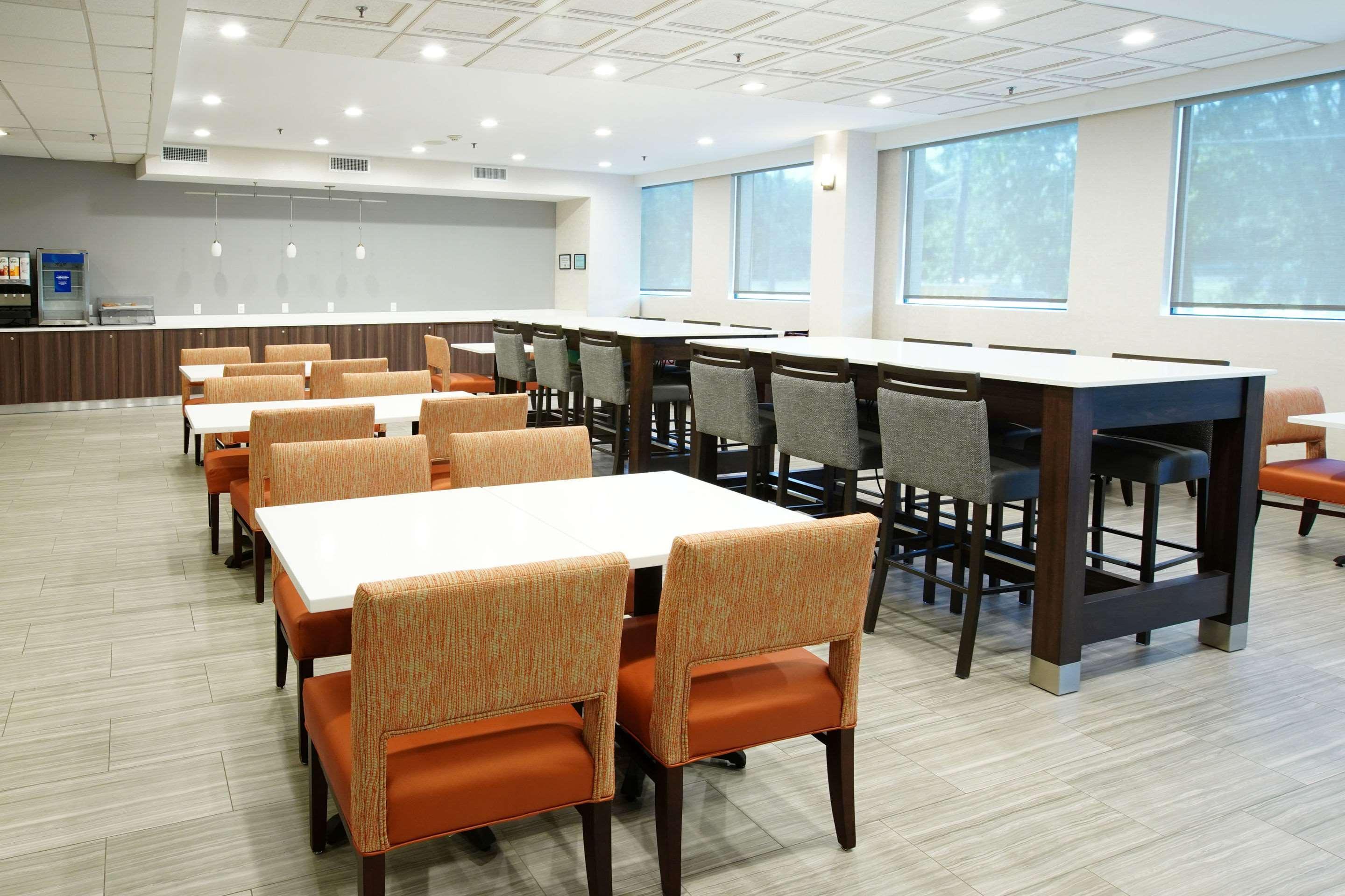 Best Western Paramus Hotel & Suites Bagian luar foto